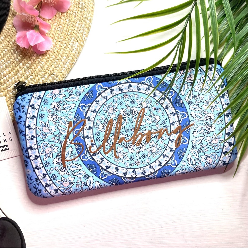 Billabong PENCIL CASE in Sweet Blue 🩵